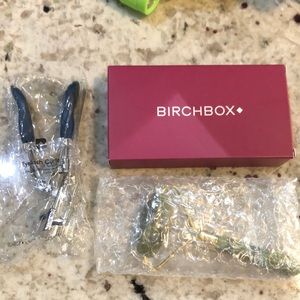 Birchbox Eyelash Curler and Jade Roller